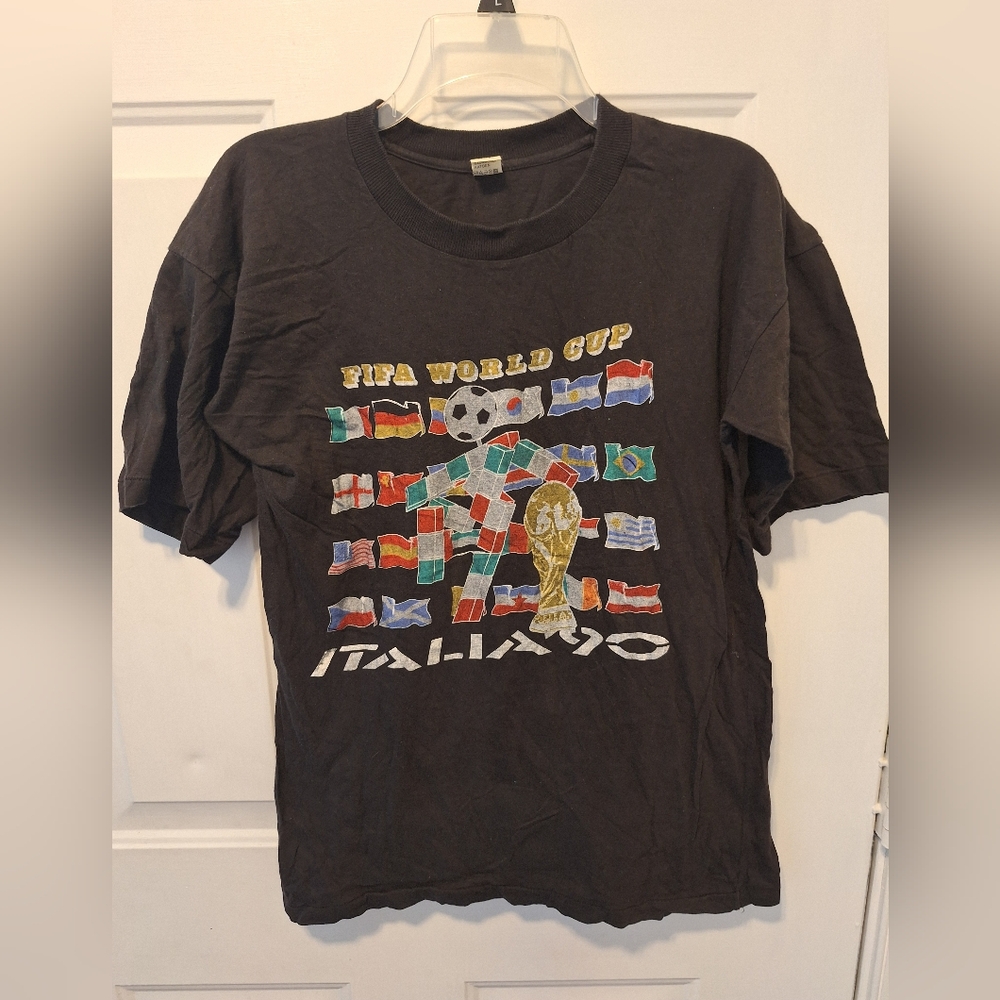 Vintage 1990 World Cup Soccer T Shirt retro italy flag